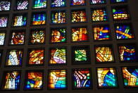 Kirchenfenster aus den 50 er Jahren - Glasfenster der äthiopisch orthodoxen Kirche in Debre Libanos gestaltet von Afework Tekle.